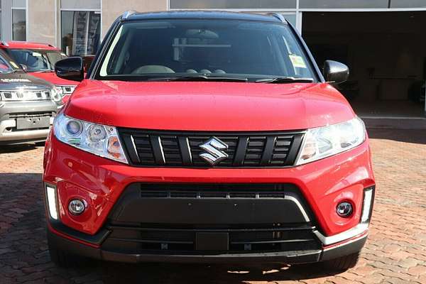 2023 Suzuki Vitara Shadow LY Series II