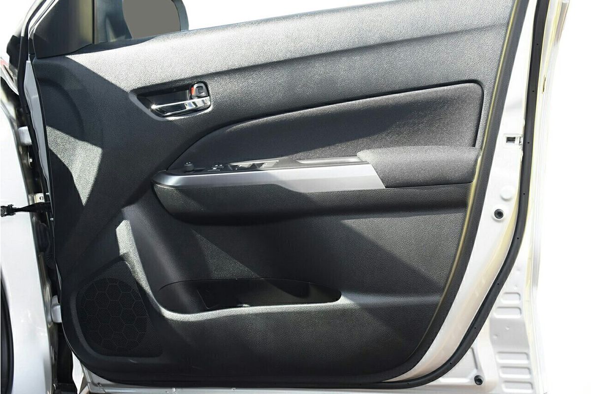 2023 Suzuki Vitara Shadow LY Series II