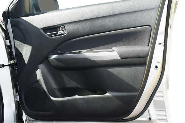 2023 Suzuki Vitara Shadow LY Series II