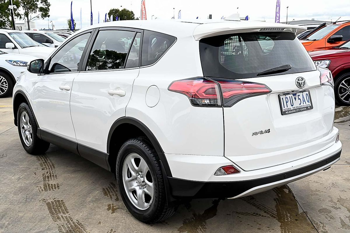 2018 Toyota RAV4 GX ZSA42R