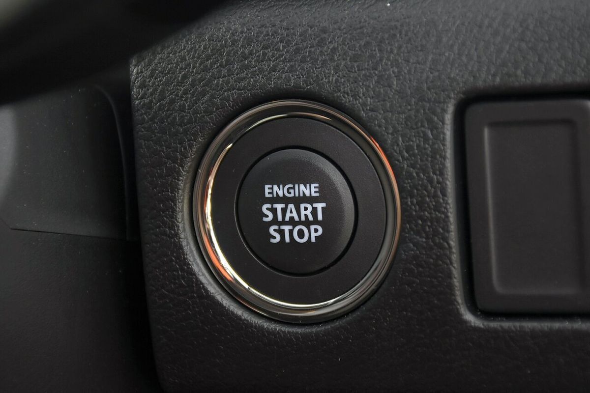 2023 Suzuki Vitara Shadow LY Series II