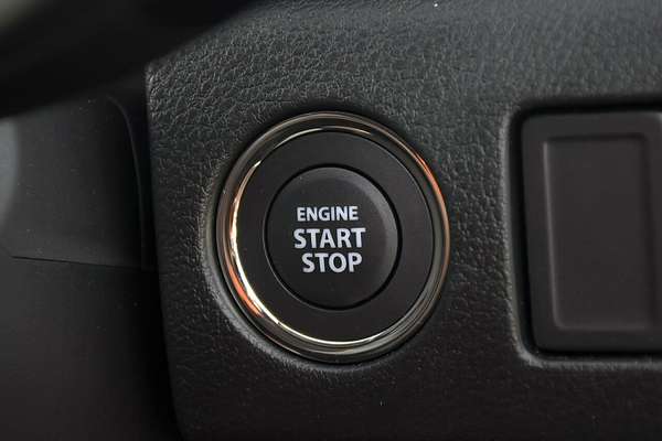 2023 Suzuki Vitara Shadow LY Series II