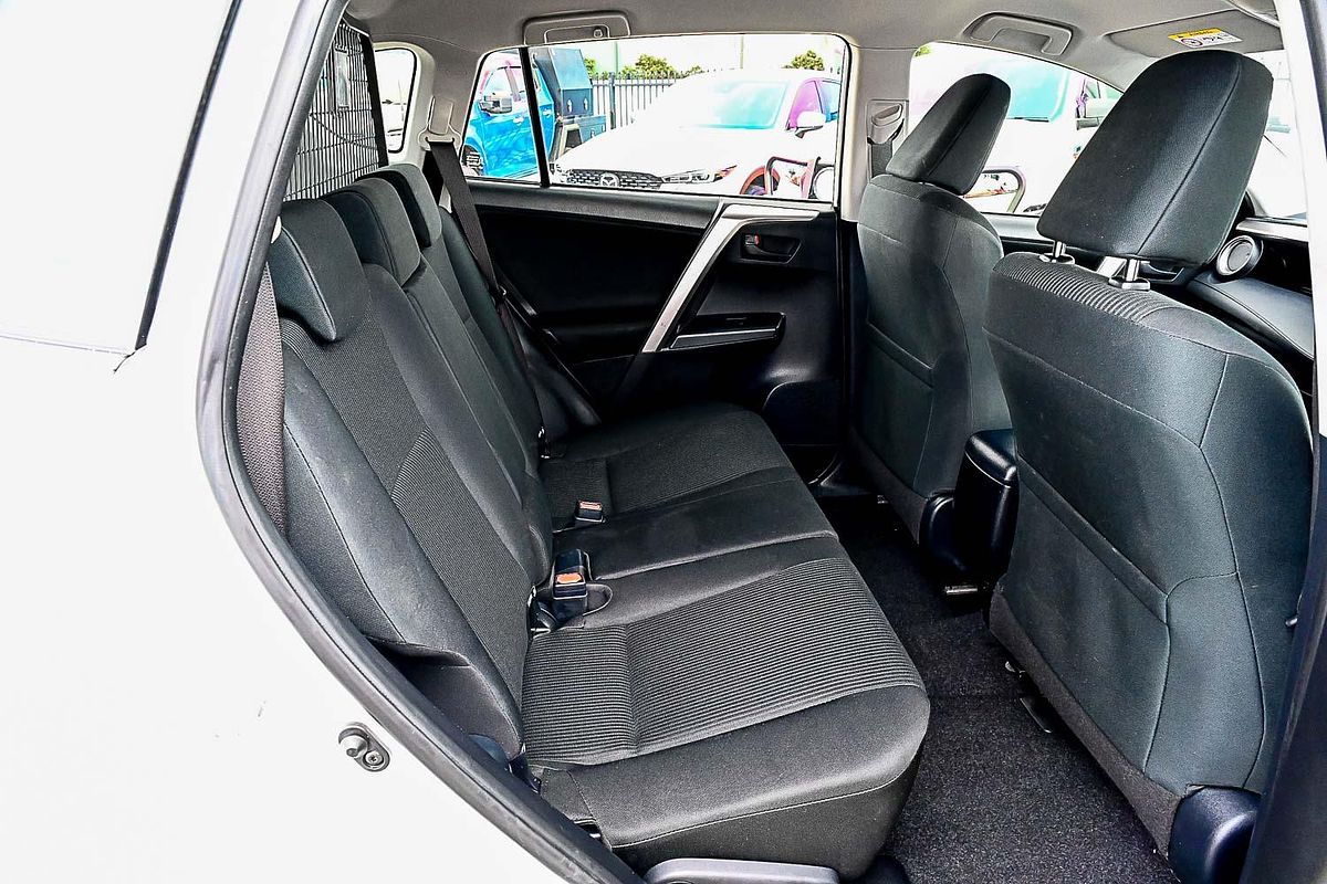 2018 Toyota RAV4 GX ZSA42R