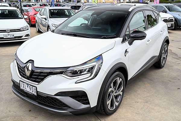 2022 Renault Captur R.S. Line XJB