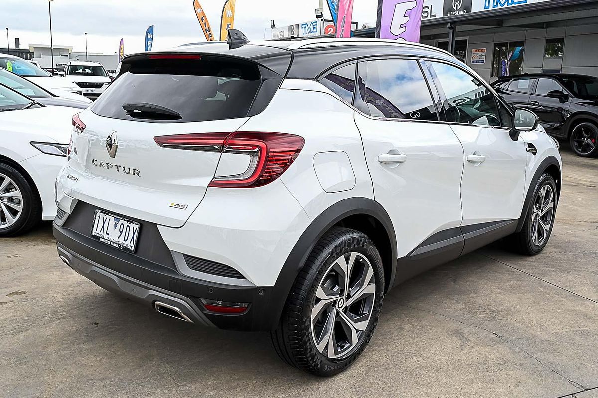 2022 Renault Captur R.S. Line XJB