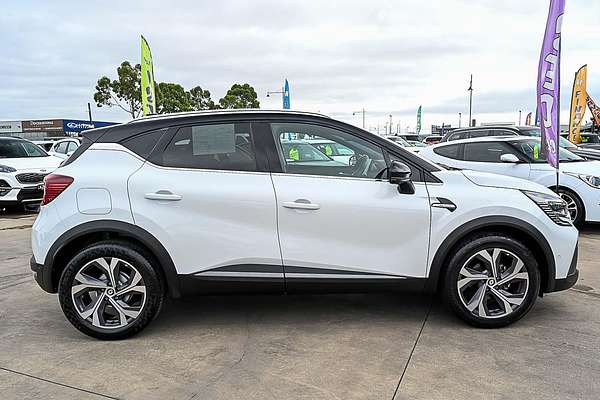 2022 Renault Captur R.S. Line XJB