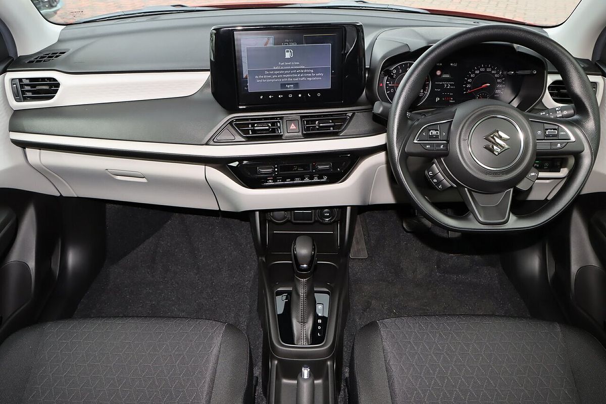 2025 Suzuki Swift Hybrid UZ