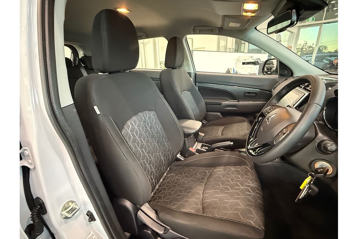 2023 Mitsubishi ASX ES XD