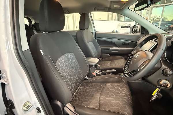 2023 Mitsubishi ASX ES XD