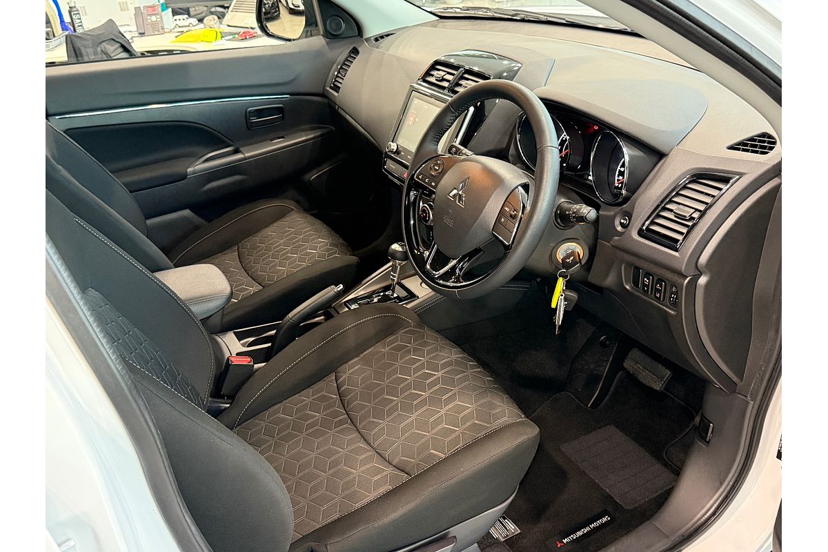 2023 Mitsubishi ASX ES XD