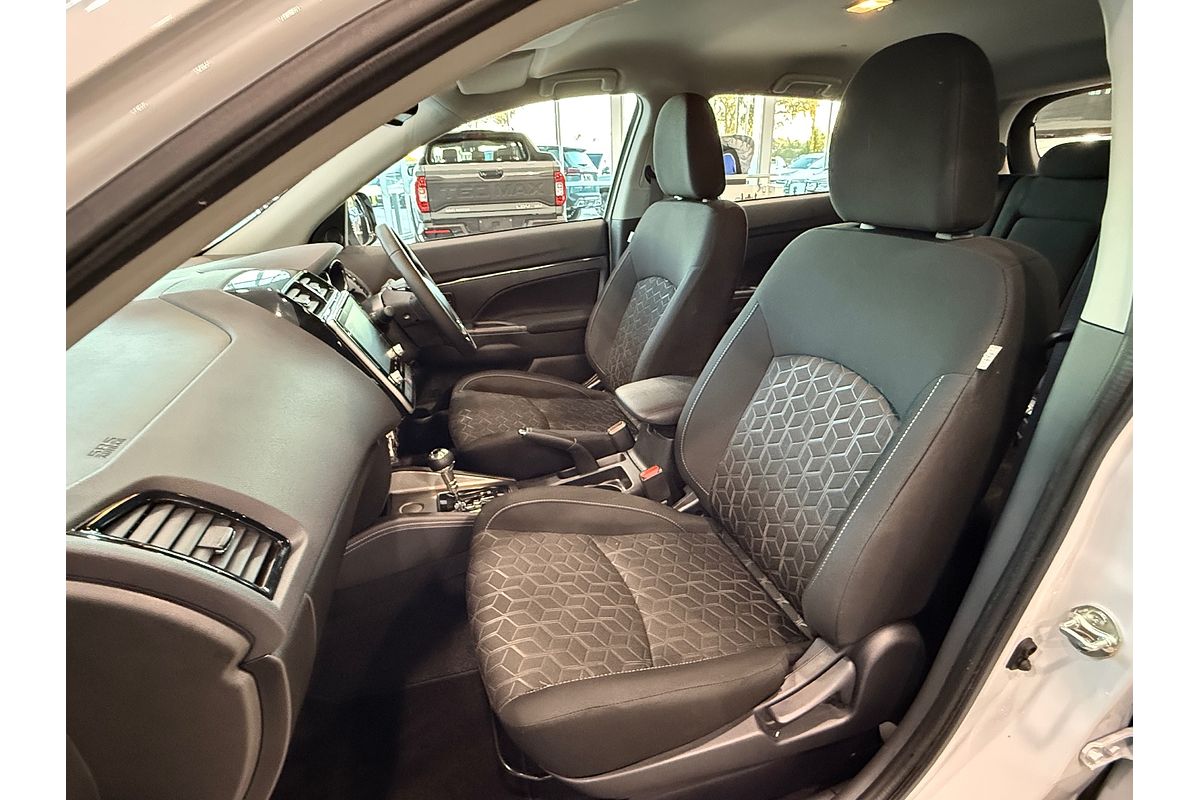 2023 Mitsubishi ASX ES XD