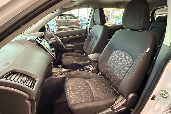2023 Mitsubishi ASX ES XD