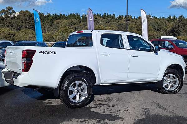 2025 Isuzu D-MAX LS-M 4X4