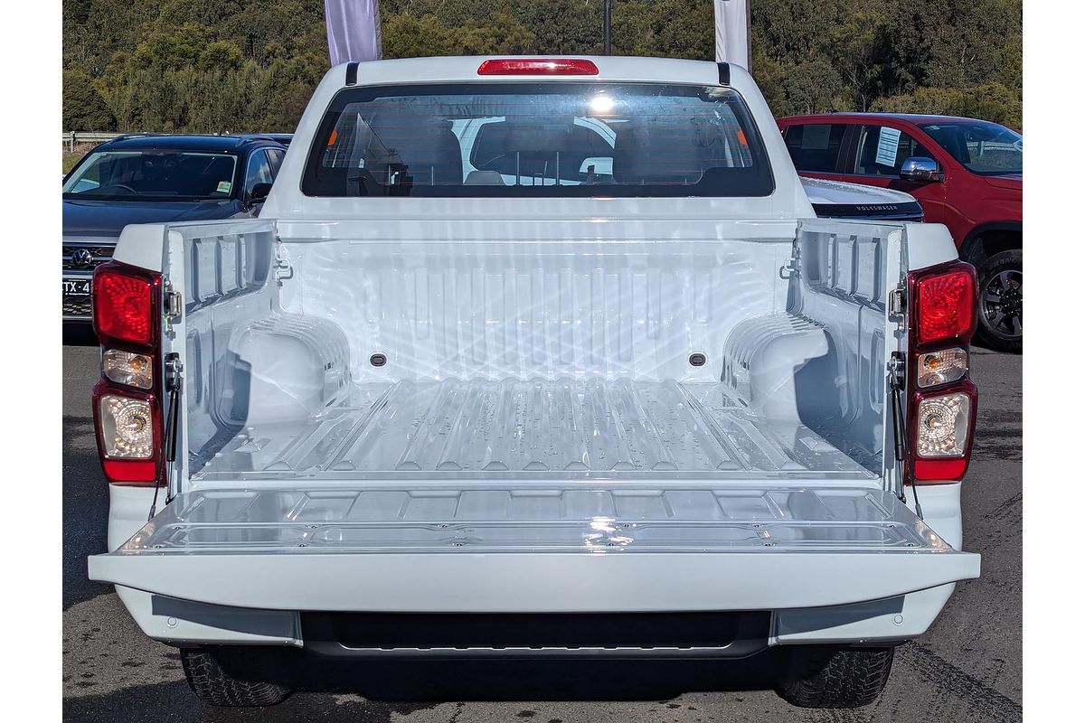 2025 Isuzu D-MAX LS-M 4X4