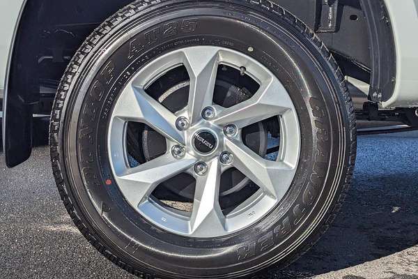 2025 Isuzu D-MAX LS-M 4X4