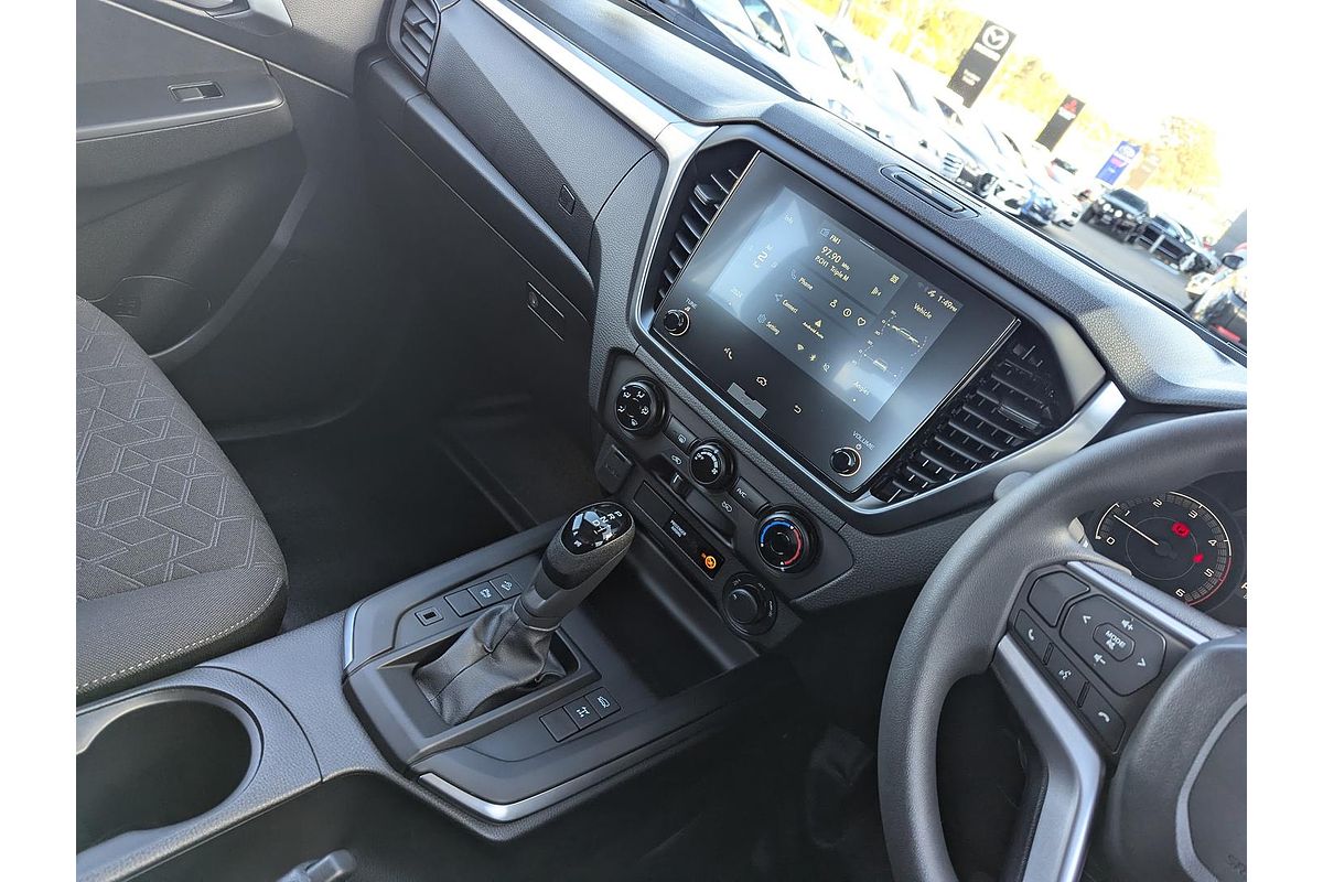 2025 Isuzu D-MAX LS-M 4X4