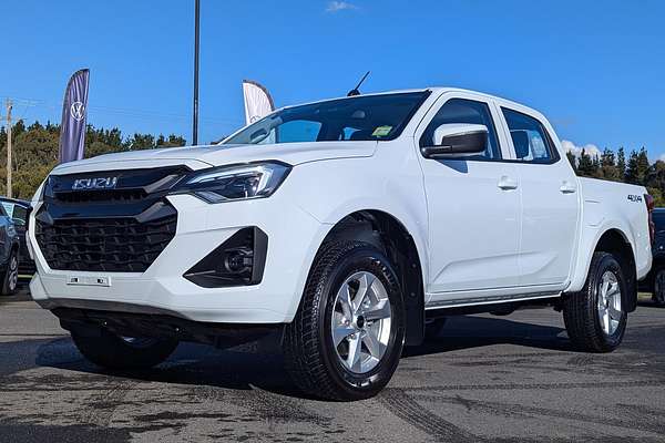 2025 Isuzu D-MAX LS-M 4X4
