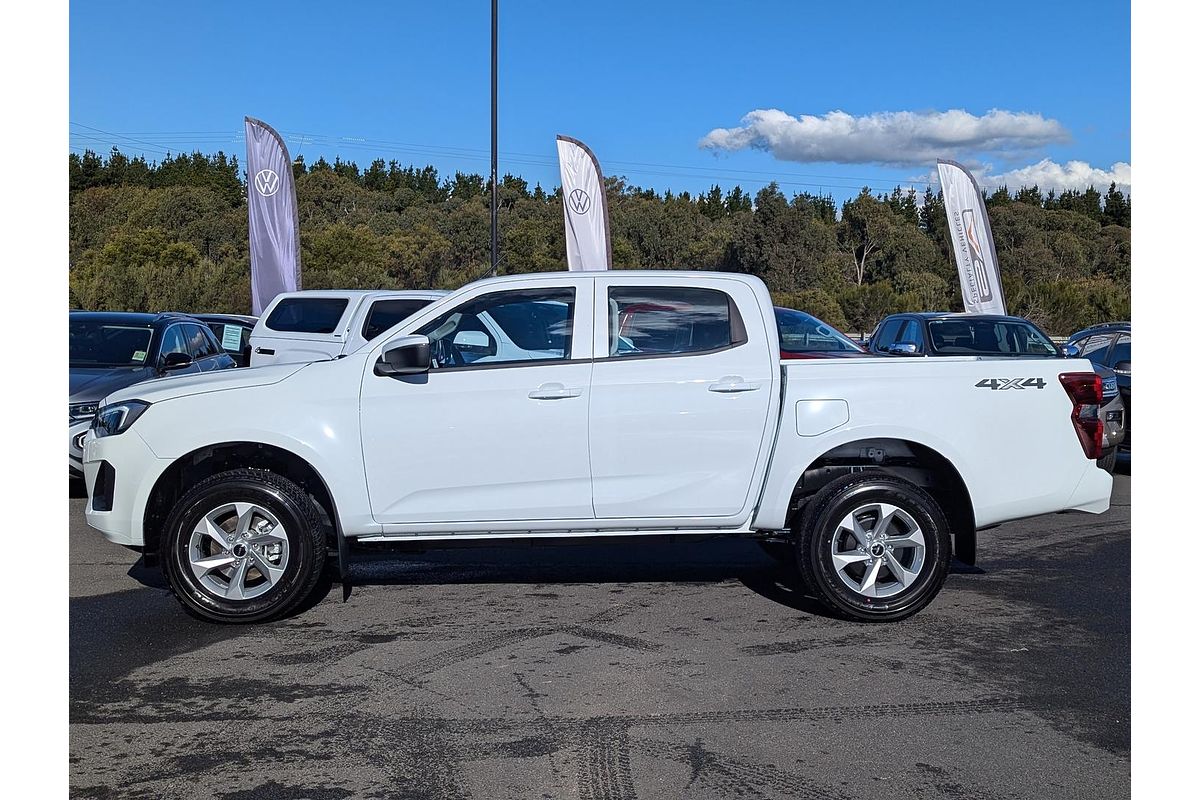 2025 Isuzu D-MAX LS-M 4X4