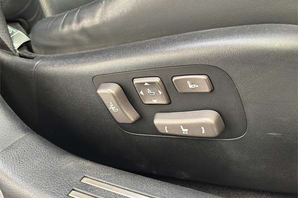 2007 Lexus LS600H L Package UVF455