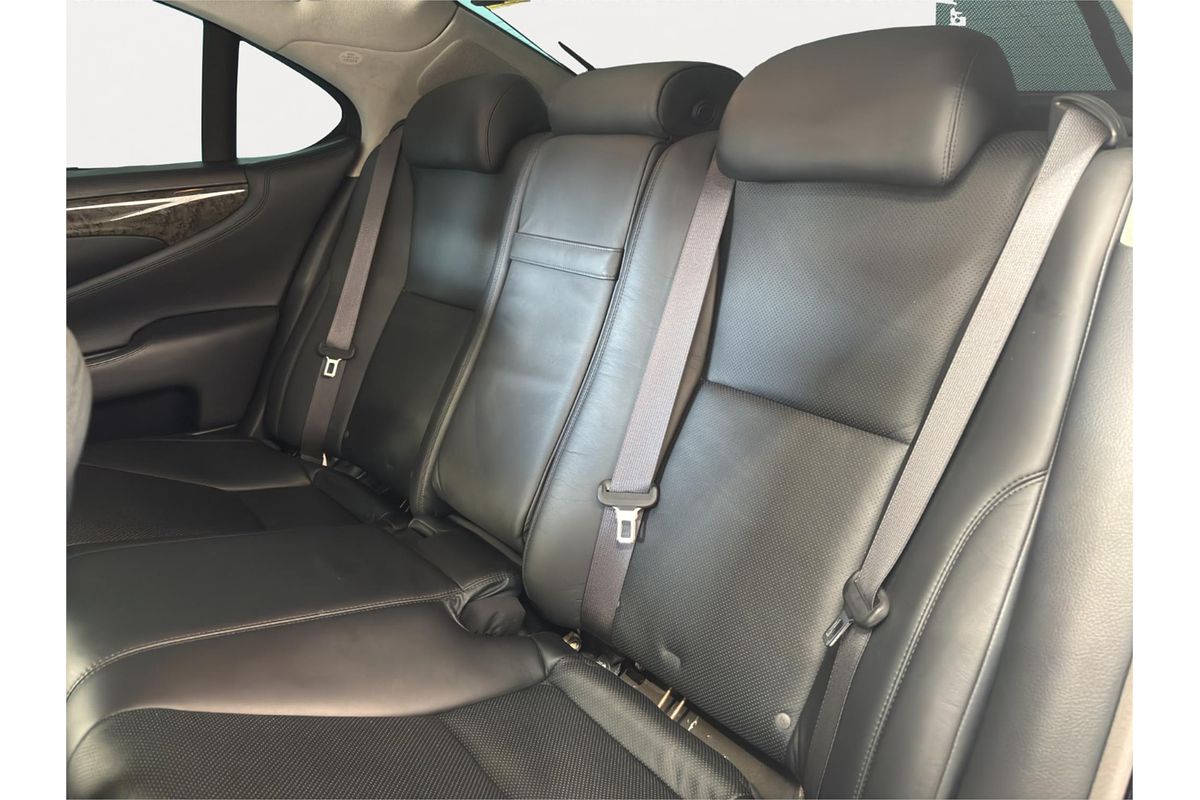 2007 Lexus LS600H L Package UVF455