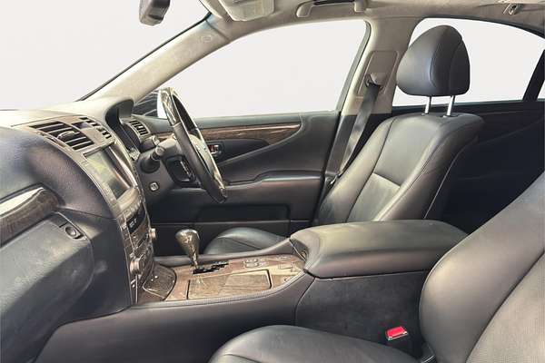 2007 Lexus LS600H L Package UVF455