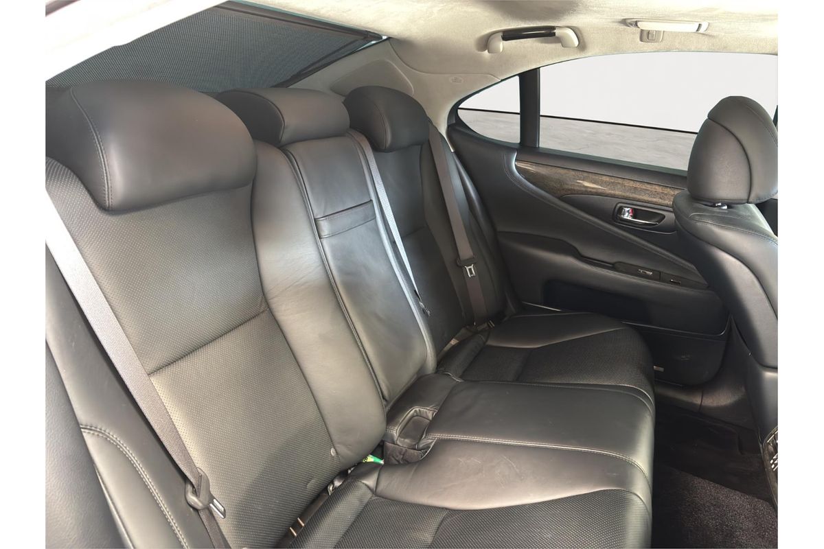 2007 Lexus LS600H L Package UVF455