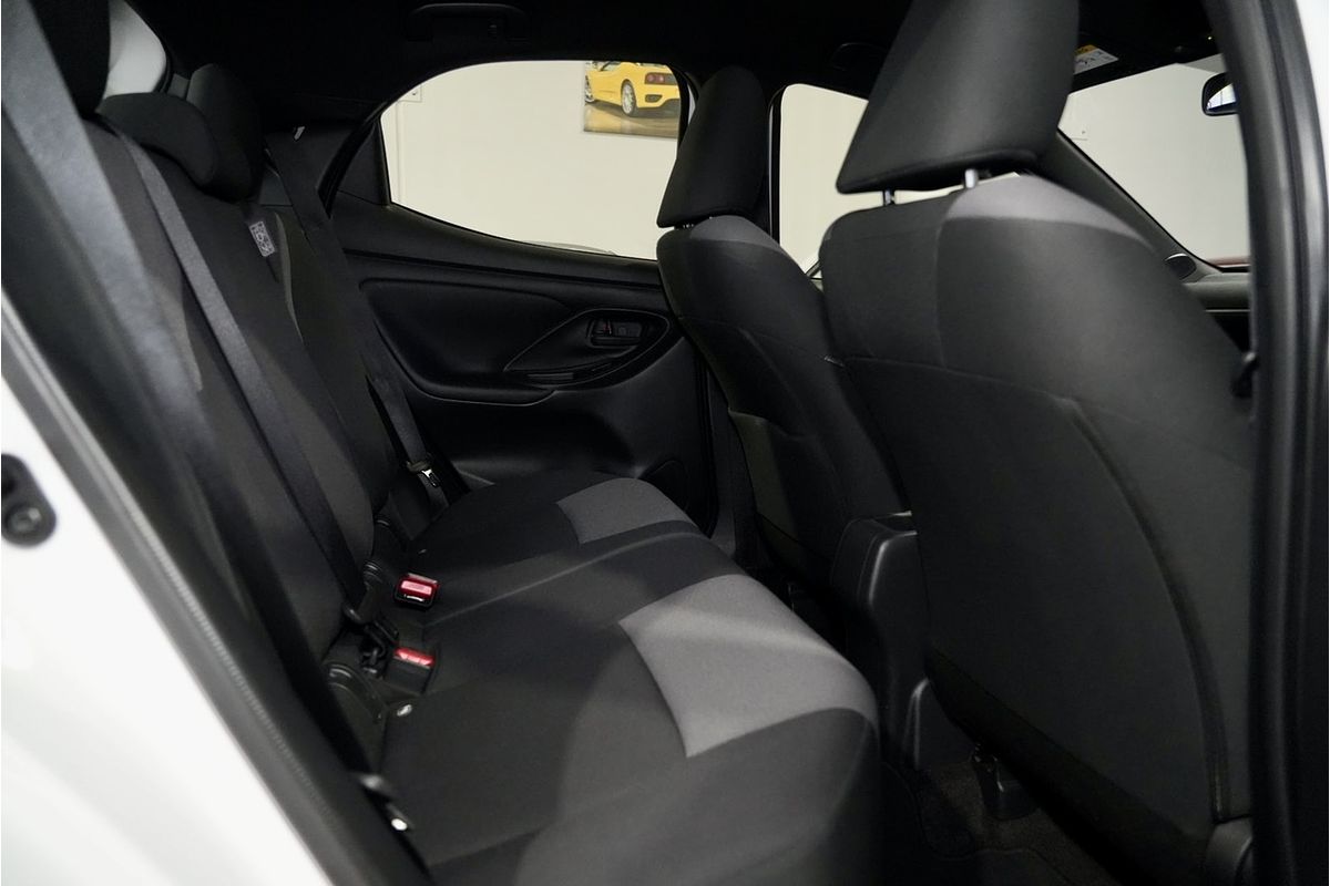 2024 Toyota Yaris Ascent Sport MXPA10R
