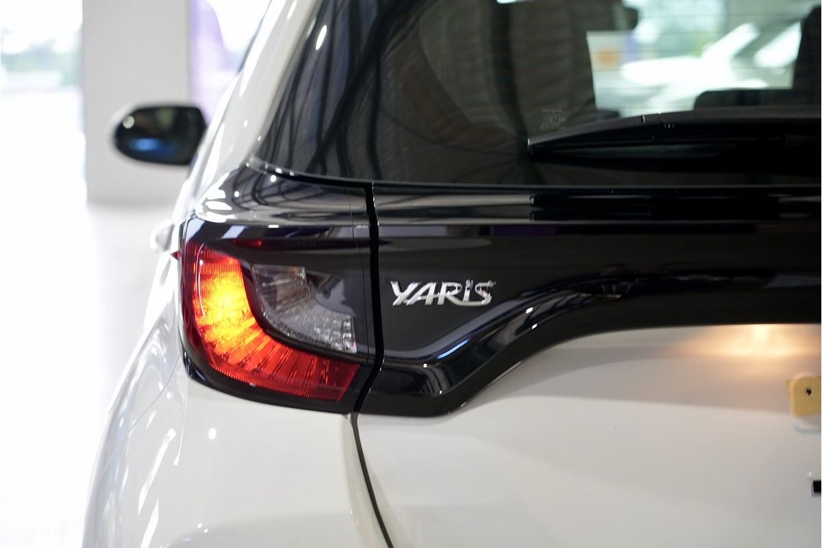 2024 Toyota Yaris Ascent Sport MXPA10R