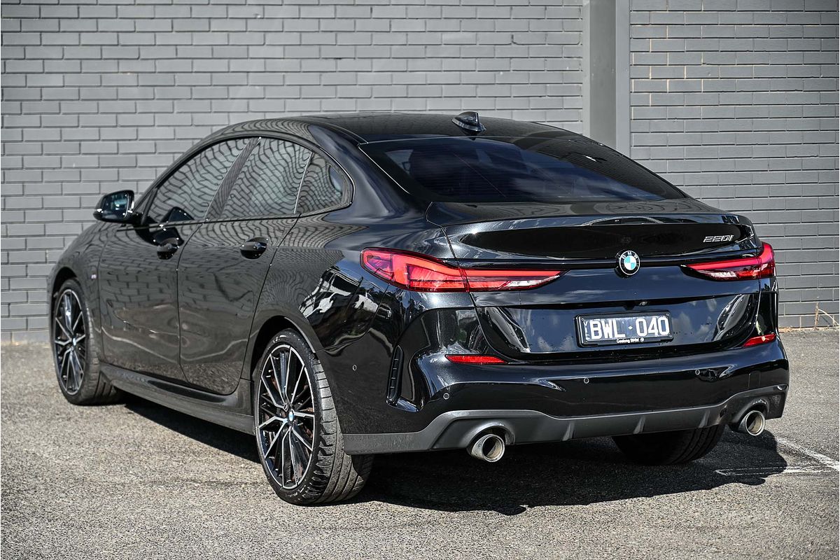 2022 BMW 2 Series 220i M Sport F44