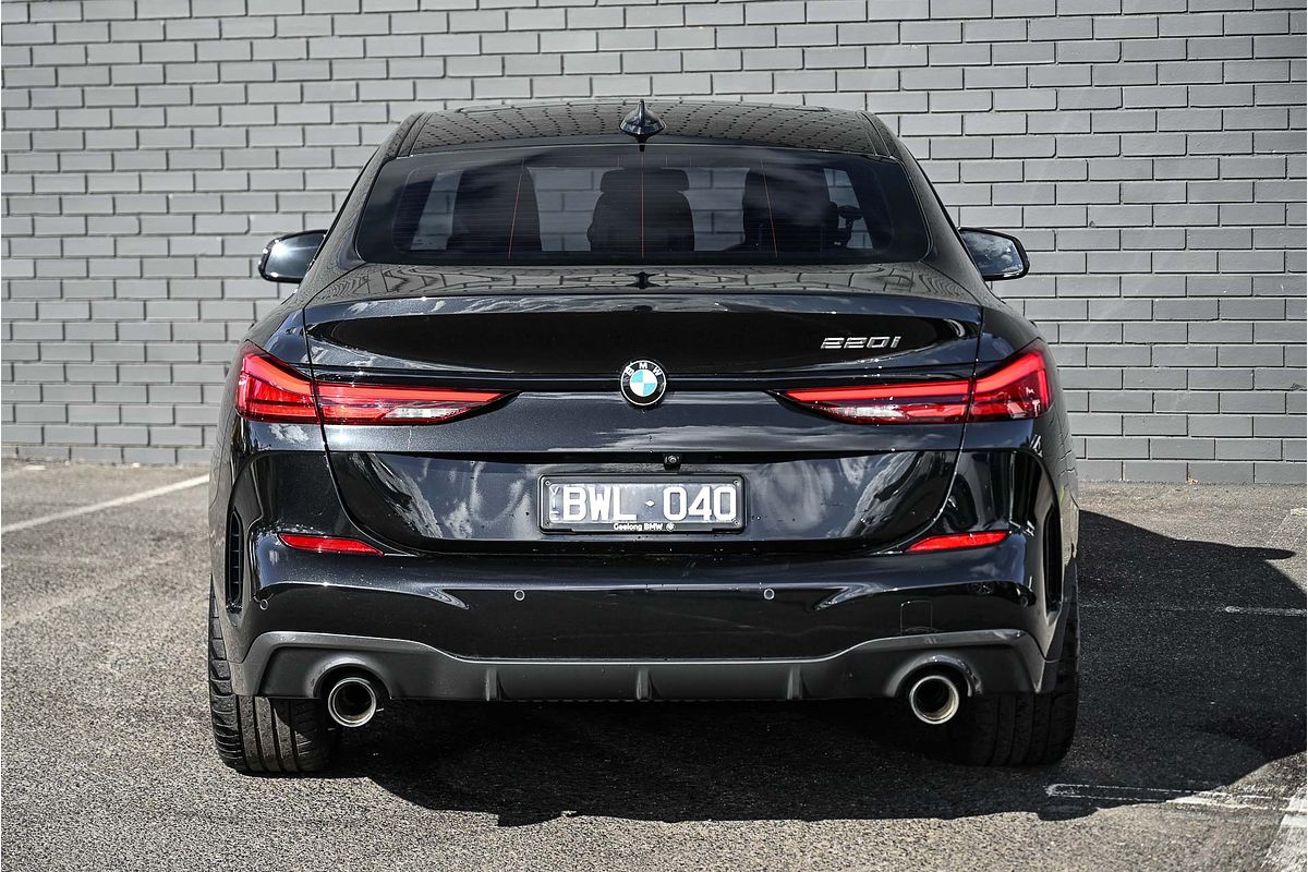 2022 BMW 2 Series 220i M Sport F44
