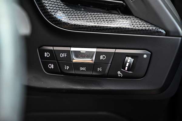 2022 BMW 2 Series 220i M Sport F44