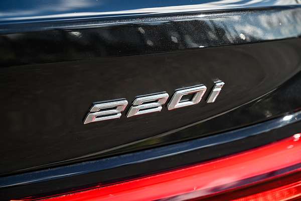 2022 BMW 2 Series 220i M Sport F44