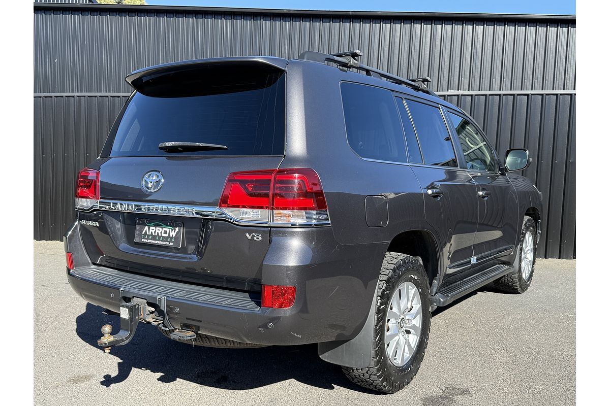 2017 Toyota Landcruiser Sahara VDJ200R