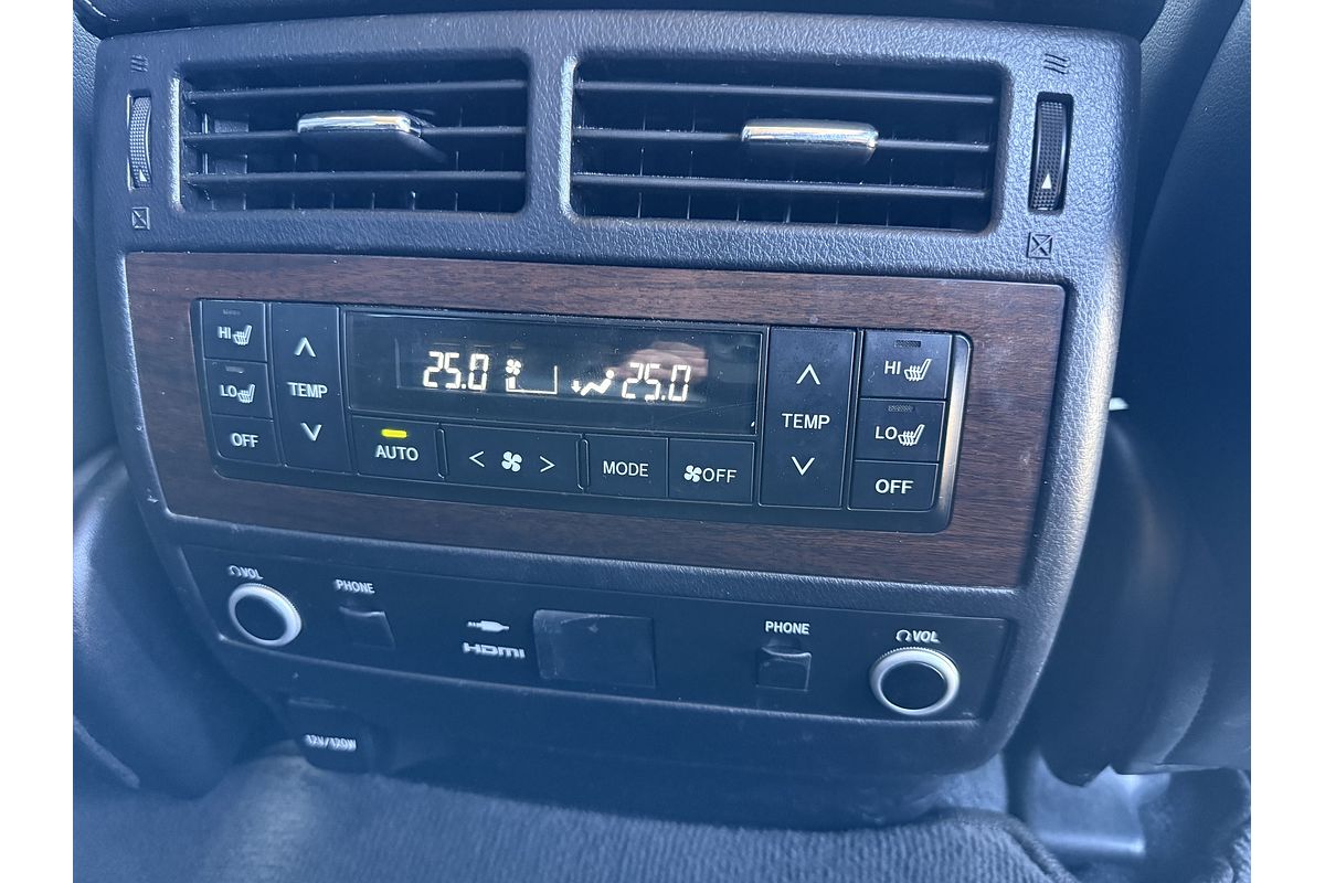 2017 Toyota Landcruiser Sahara VDJ200R