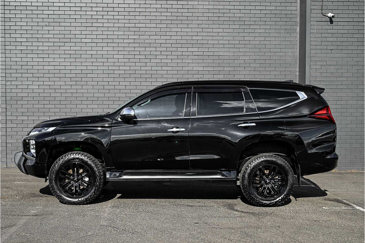 2022 Mitsubishi Pajero Sport GSR QF