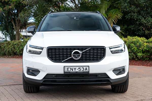 2021 Volvo XC40 T5 R-Design