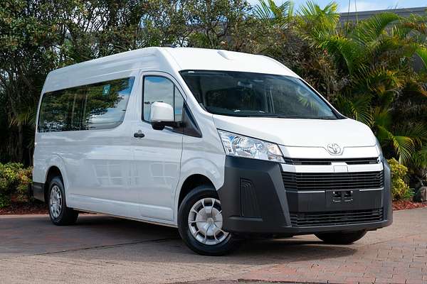 2021 Toyota Hiace Commuter GDH322R