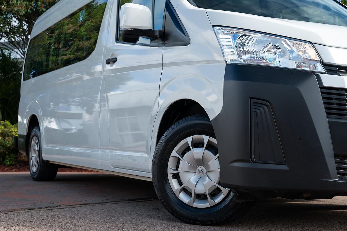 2021 Toyota Hiace Commuter GDH322R
