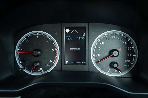 2021 Toyota Hiace Commuter GDH322R