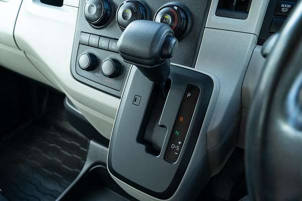 2021 Toyota Hiace Commuter GDH322R