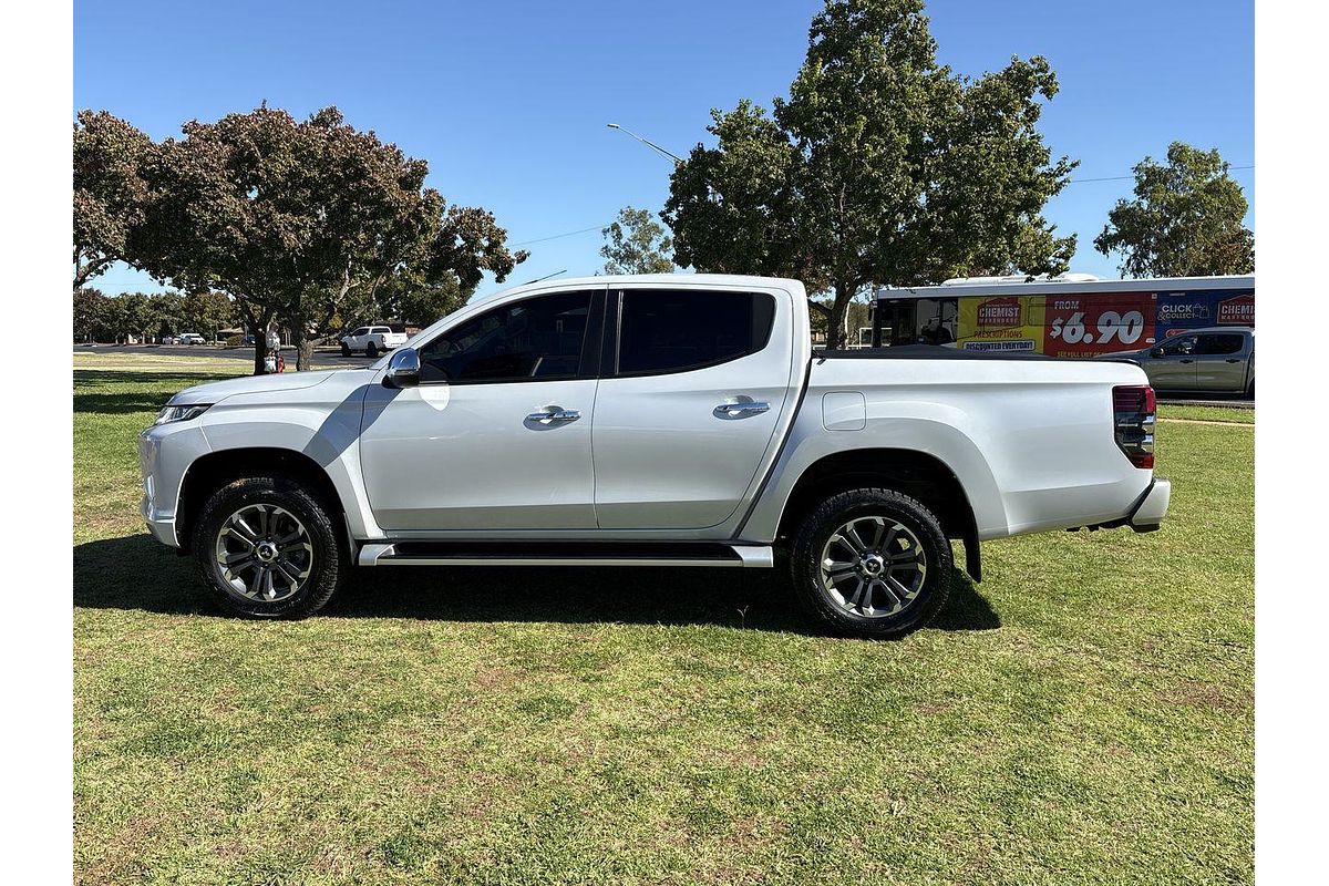 2020 Mitsubishi Triton GLS MR 4X4