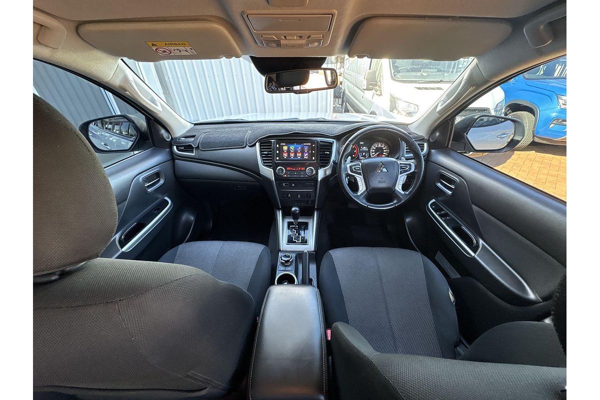 2020 Mitsubishi Triton GLS MR 4X4