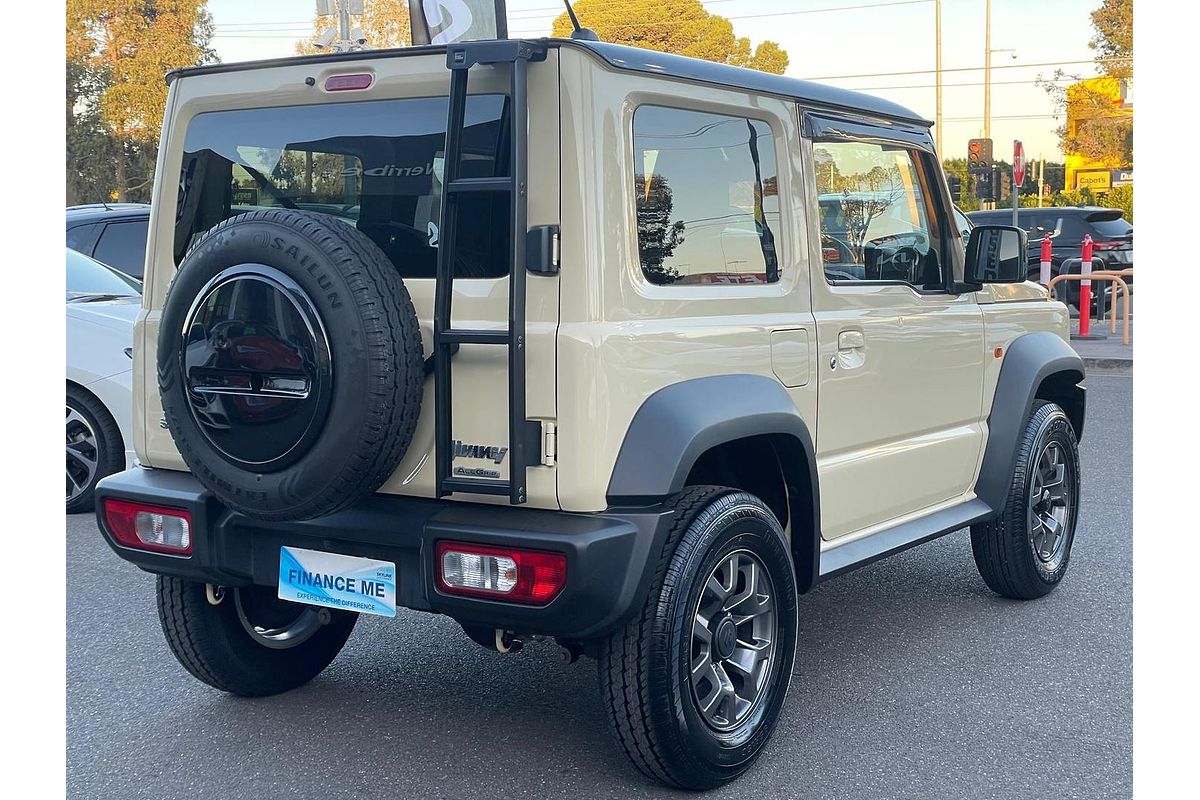 2022 Suzuki Jimny GJ