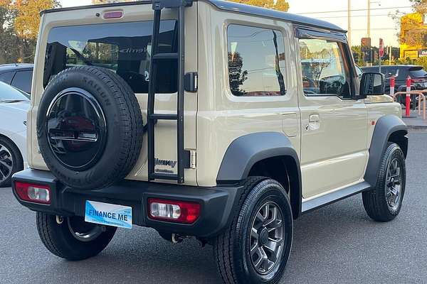 2022 Suzuki Jimny GJ