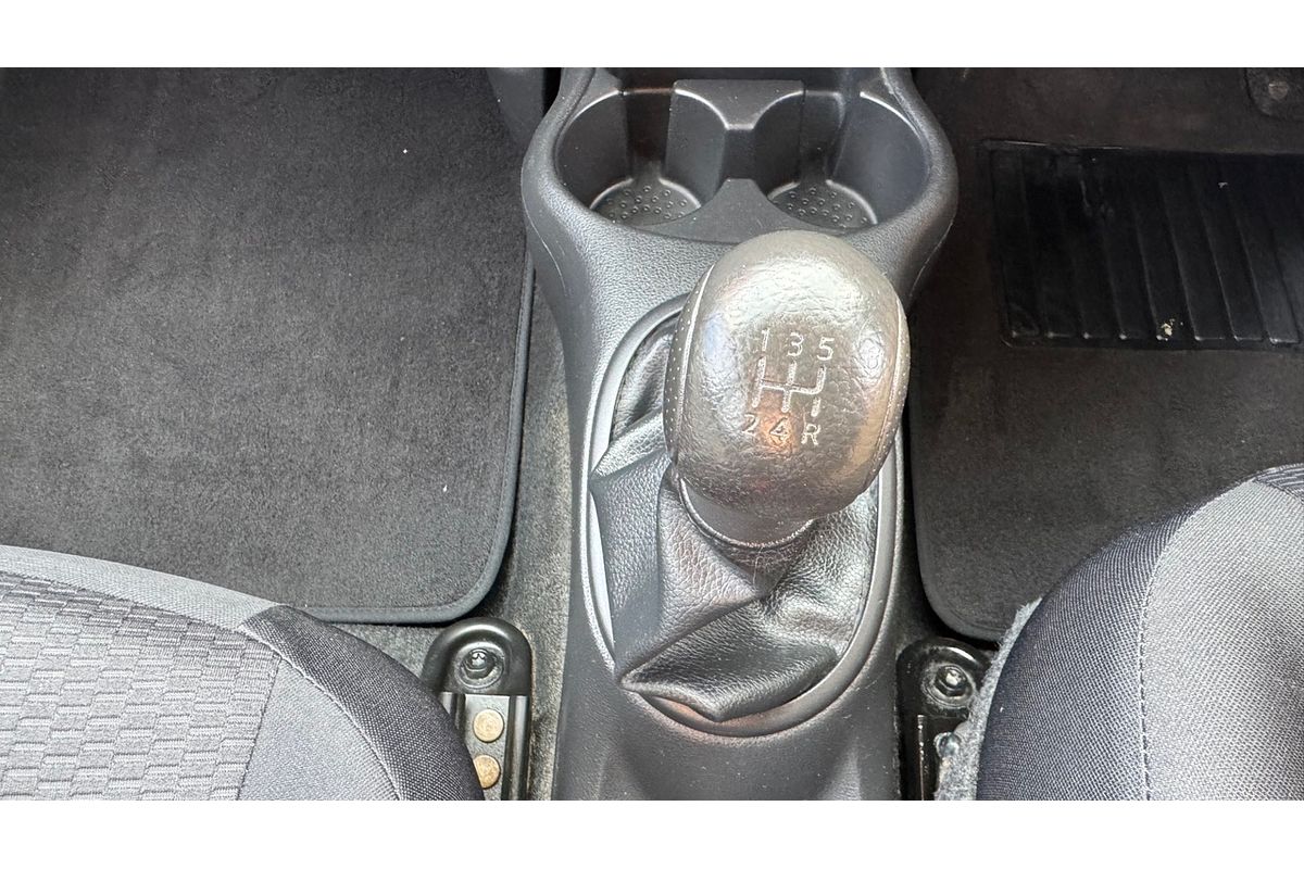 2014 Nissan Micra ST-L K13 MY13