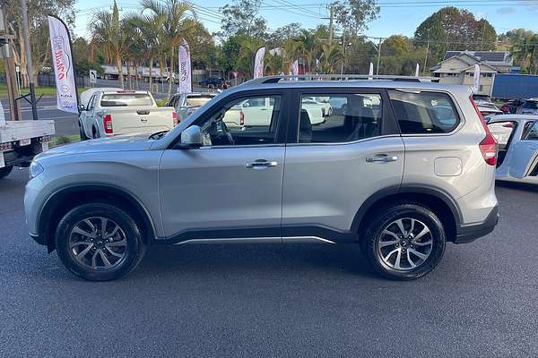 2023 Mahindra Scorpio Z8