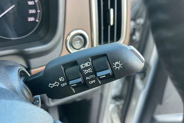 2023 Mahindra Scorpio Z8