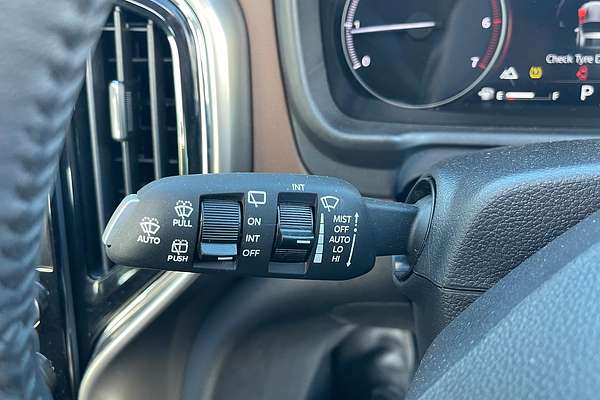 2023 Mahindra Scorpio Z8