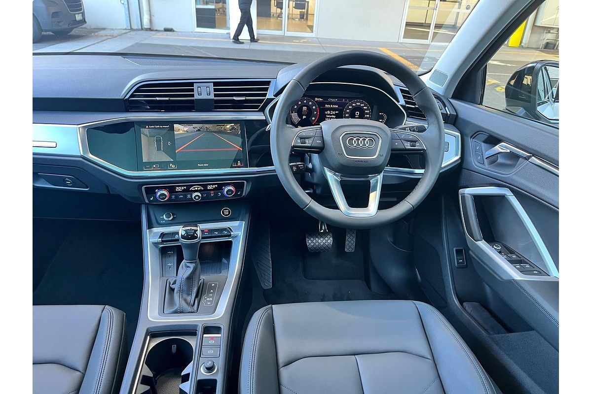 2025 Audi Q3 35 TFSI F3
