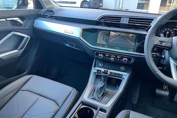 2025 Audi Q3 35 TFSI F3